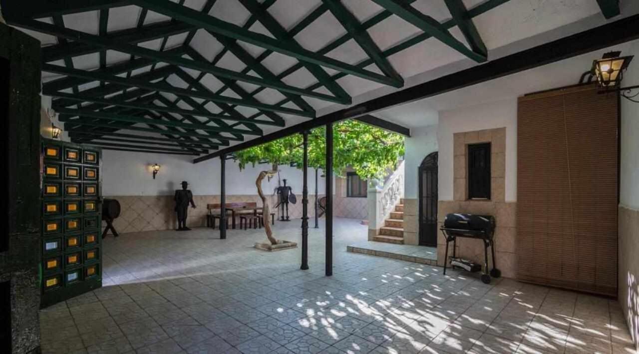 Casa Rural La Del Alba Seria Argamasilla de Alba Exterior foto